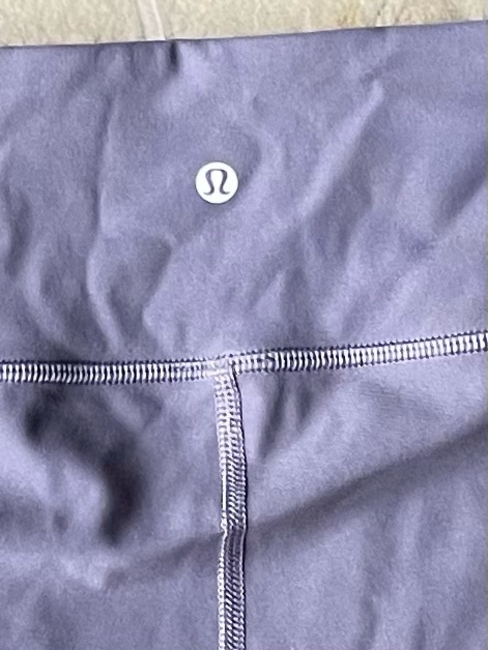 lululemon Align™ Ruched-Leg Pant – Size 6 - Picture 3 of 4